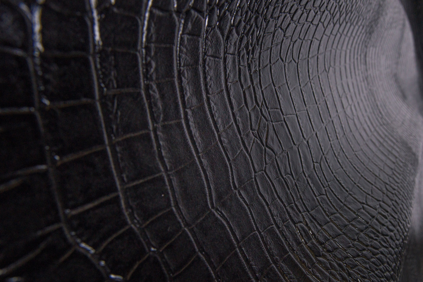 Alligreek/Pelle intera anilina bovina europea