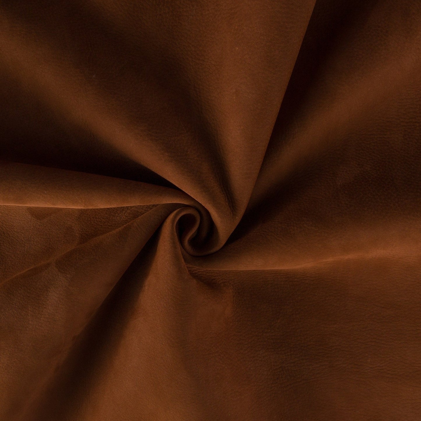 Nabuk/genuine aniline dyed full hide leather